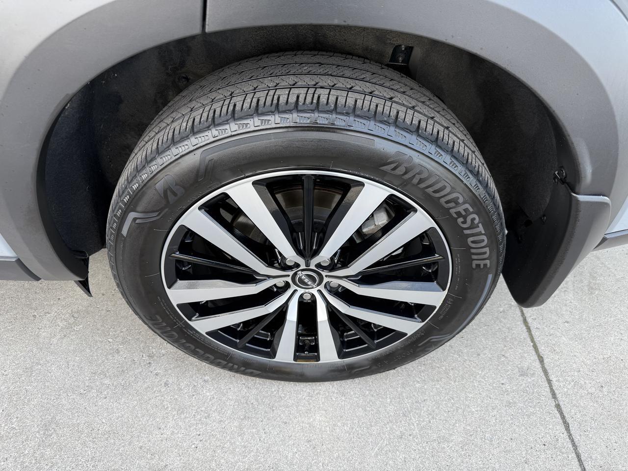2025 Nissan Pathfinder Platinum Knoxville TN