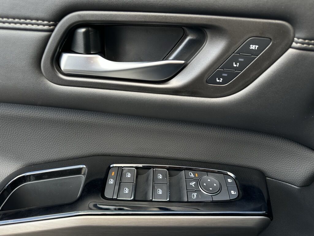 2025 Nissan Pathfinder Platinum San Clemente CA