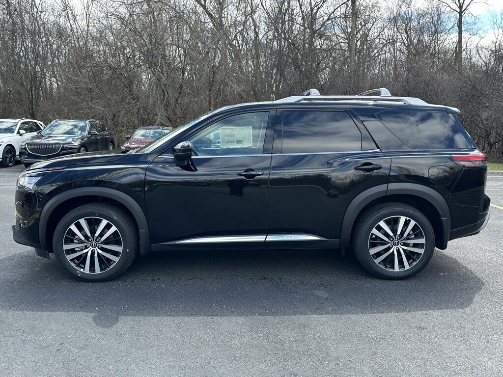 2025 Nissan Pathfinder Platinum San Clemente CA