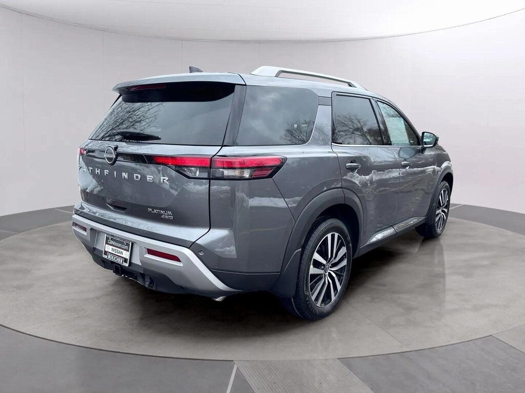 2025 Nissan Pathfinder Platinum San Clemente CA