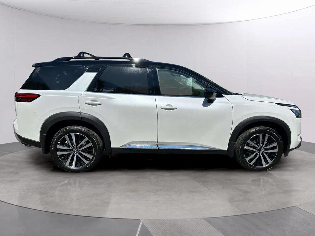 2025 Nissan Pathfinder Platinum San Clemente CA
