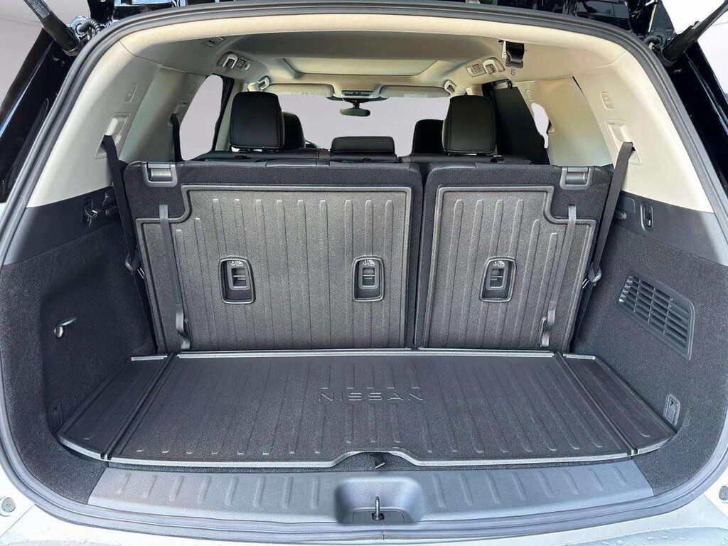 2025 Nissan Pathfinder Platinum San Clemente CA