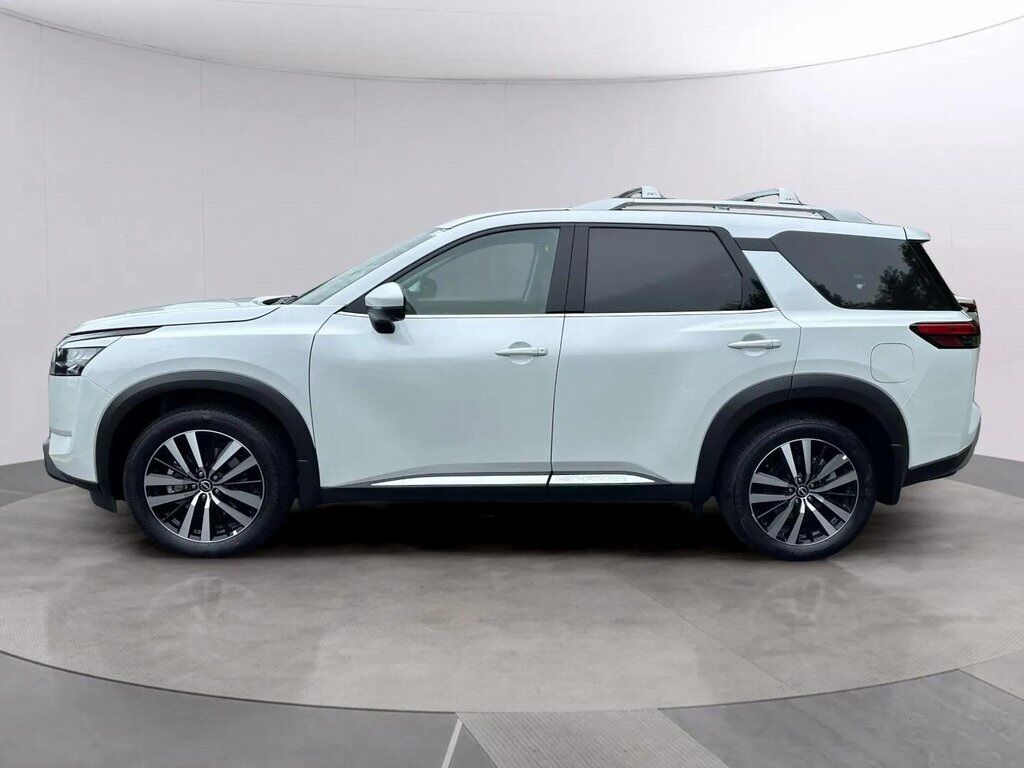 2025 Nissan Pathfinder Platinum San Clemente CA