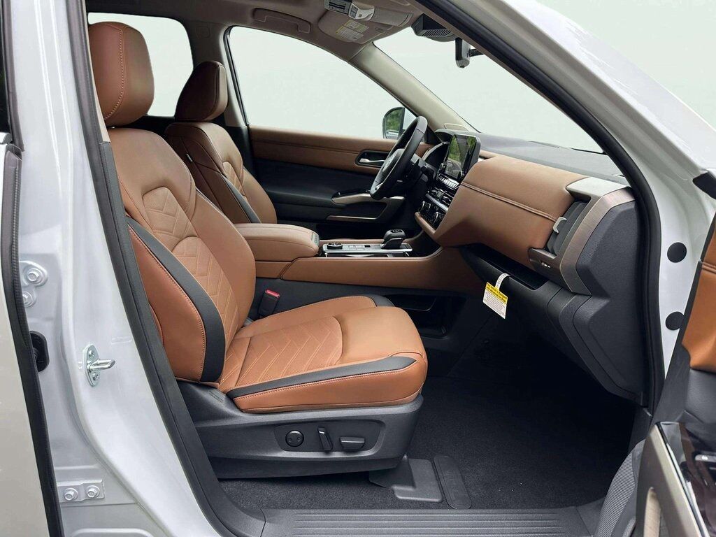 2025 Nissan Pathfinder Platinum San Clemente CA