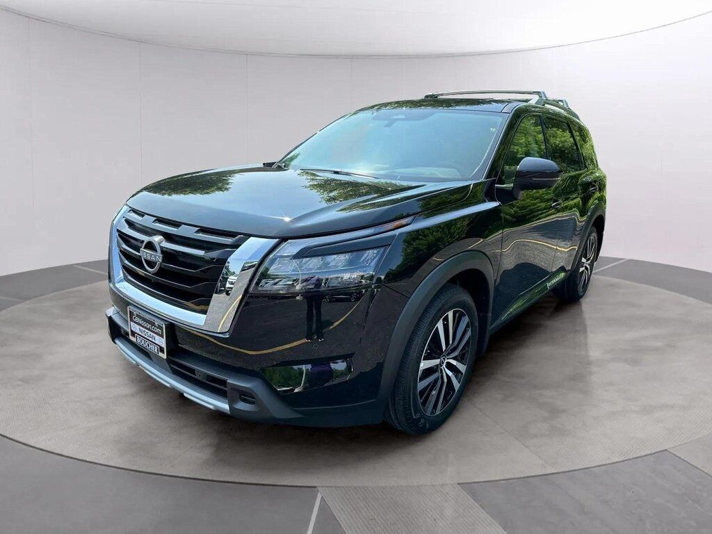 2025 Nissan Pathfinder Platinum San Clemente CA