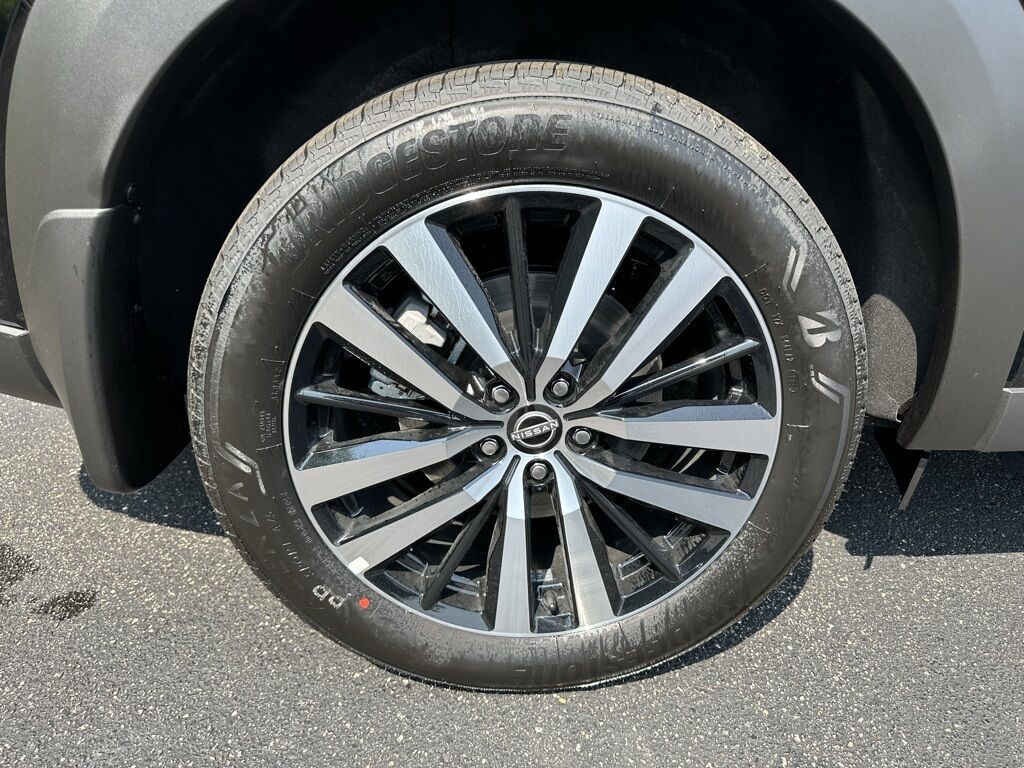 2025 Nissan Pathfinder Platinum San Clemente CA