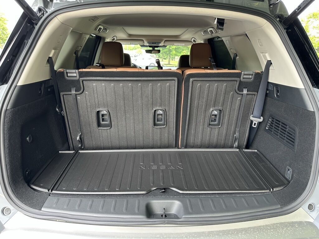 2025 Nissan Pathfinder Platinum San Clemente CA
