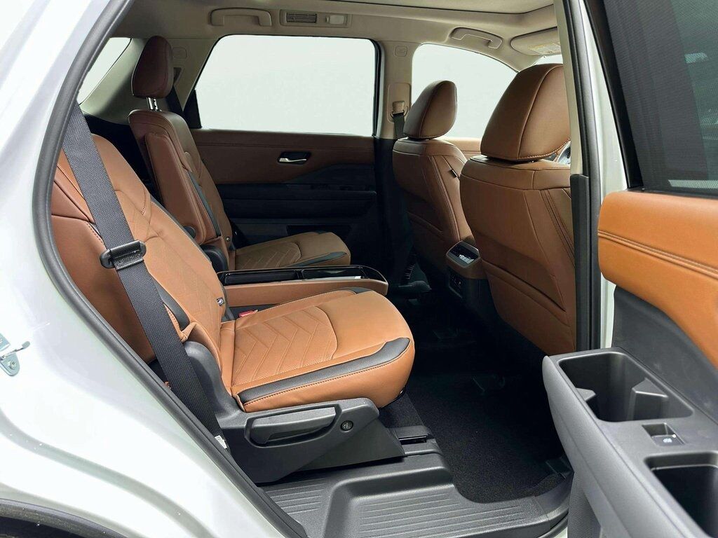 2025 Nissan Pathfinder Platinum San Clemente CA