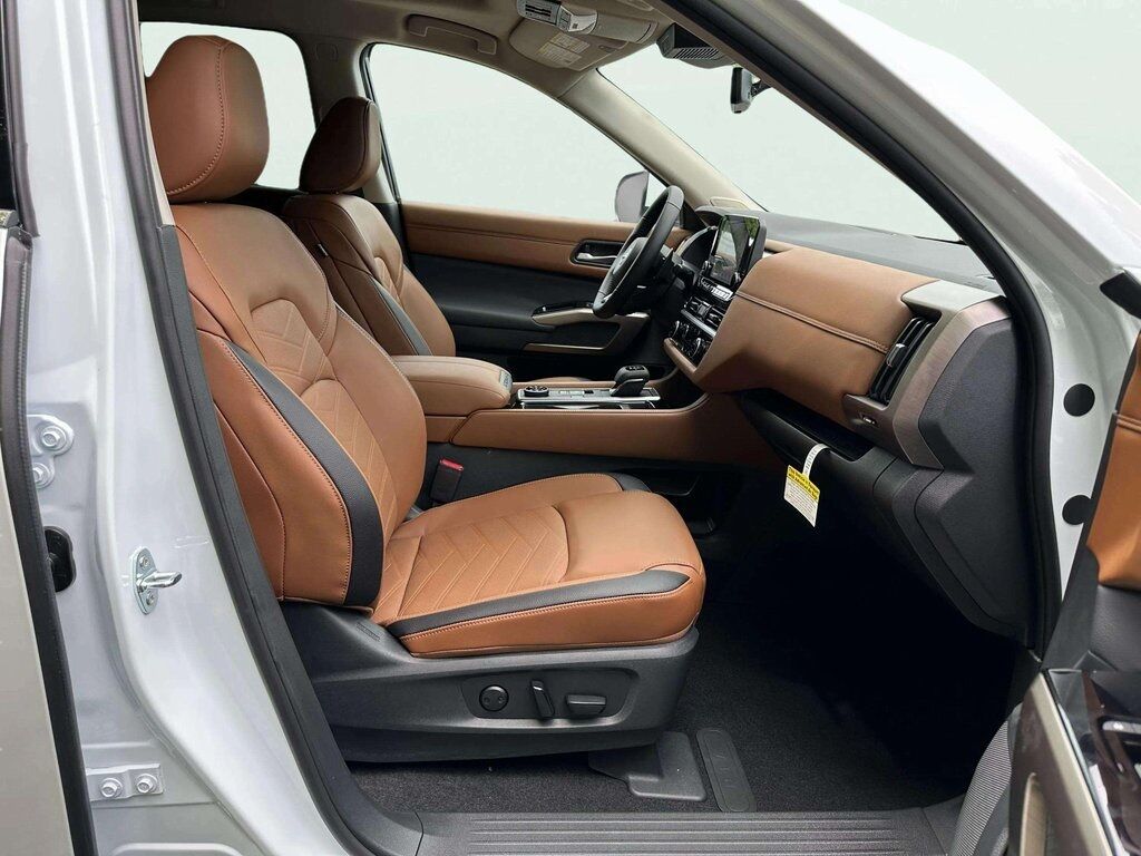 2025 Nissan Pathfinder Platinum San Clemente CA