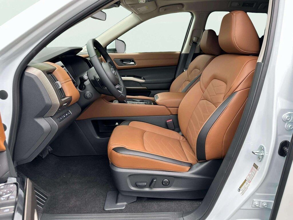 2025 Nissan Pathfinder Platinum San Clemente CA