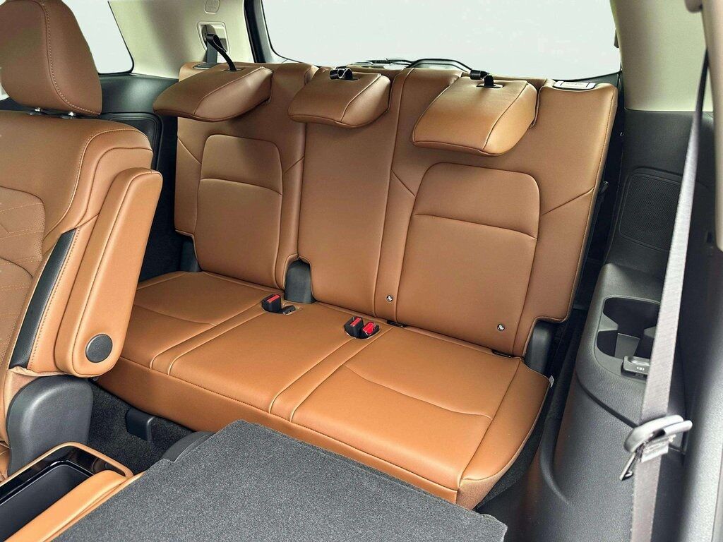 2025 Nissan Pathfinder Platinum San Clemente CA