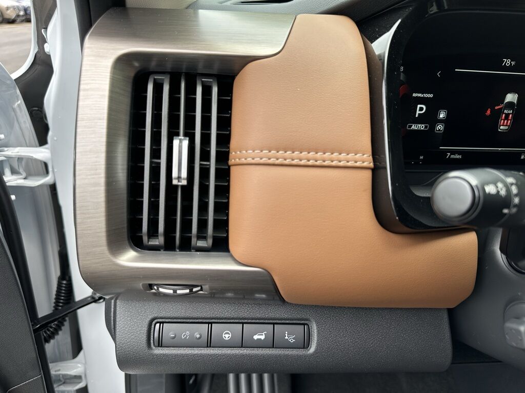 2025 Nissan Pathfinder Platinum San Clemente CA