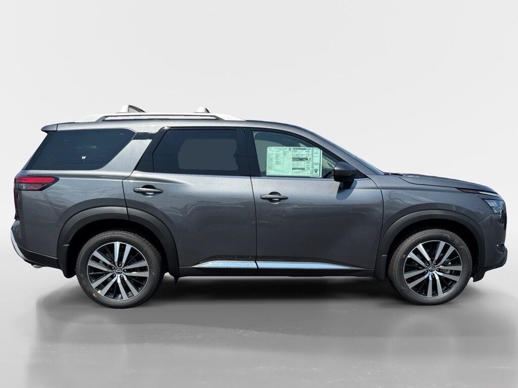2025 Nissan Pathfinder Platinum Morristown TN