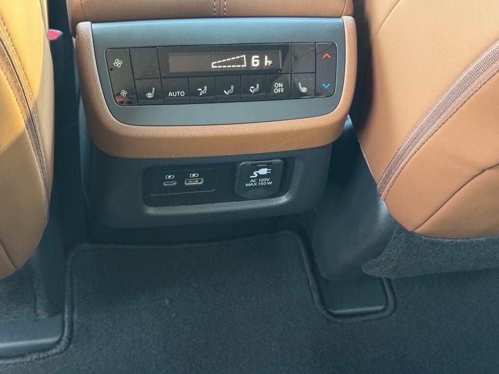 2025 Nissan Pathfinder Platinum Morristown TN