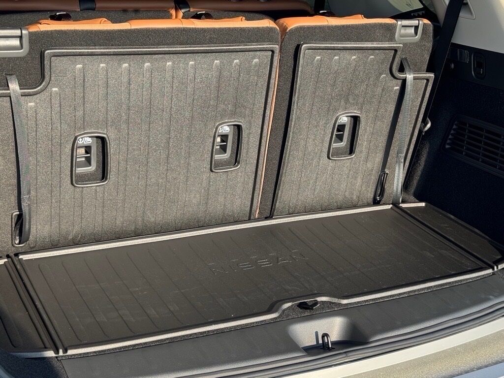 2025 Nissan Pathfinder Platinum Morristown TN