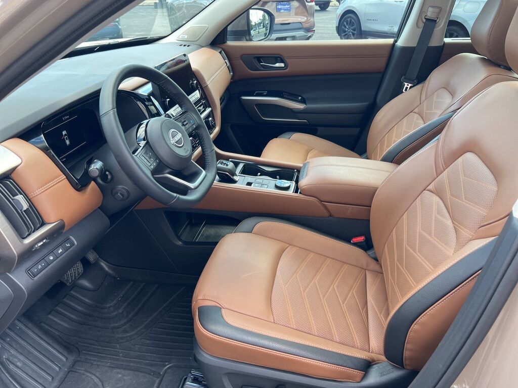 2025 Nissan Pathfinder Platinum Mount Joy PA