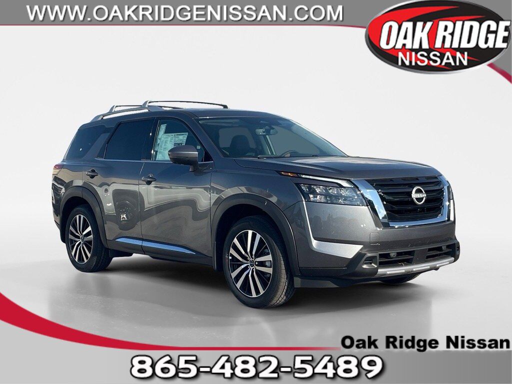 2025 Nissan Pathfinder Platinum Oak Ridge TN