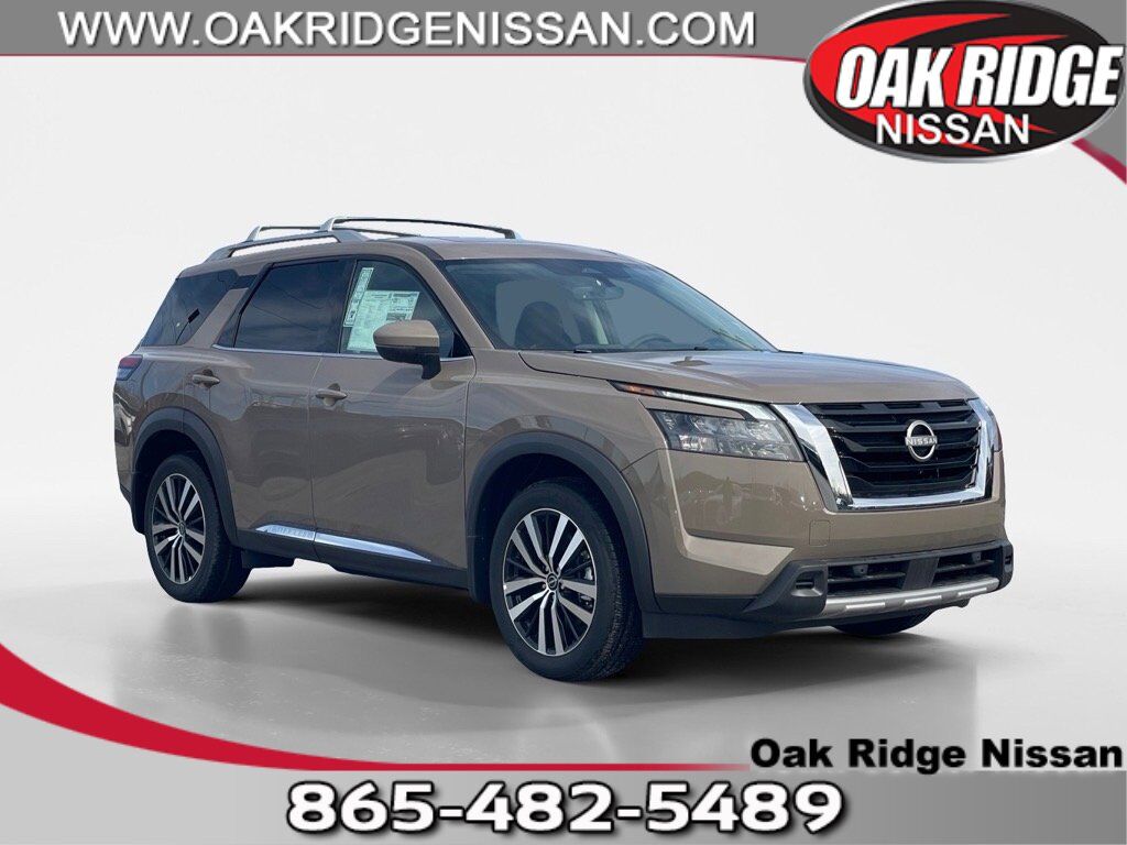 2025 Nissan Pathfinder Platinum Oak Ridge TN