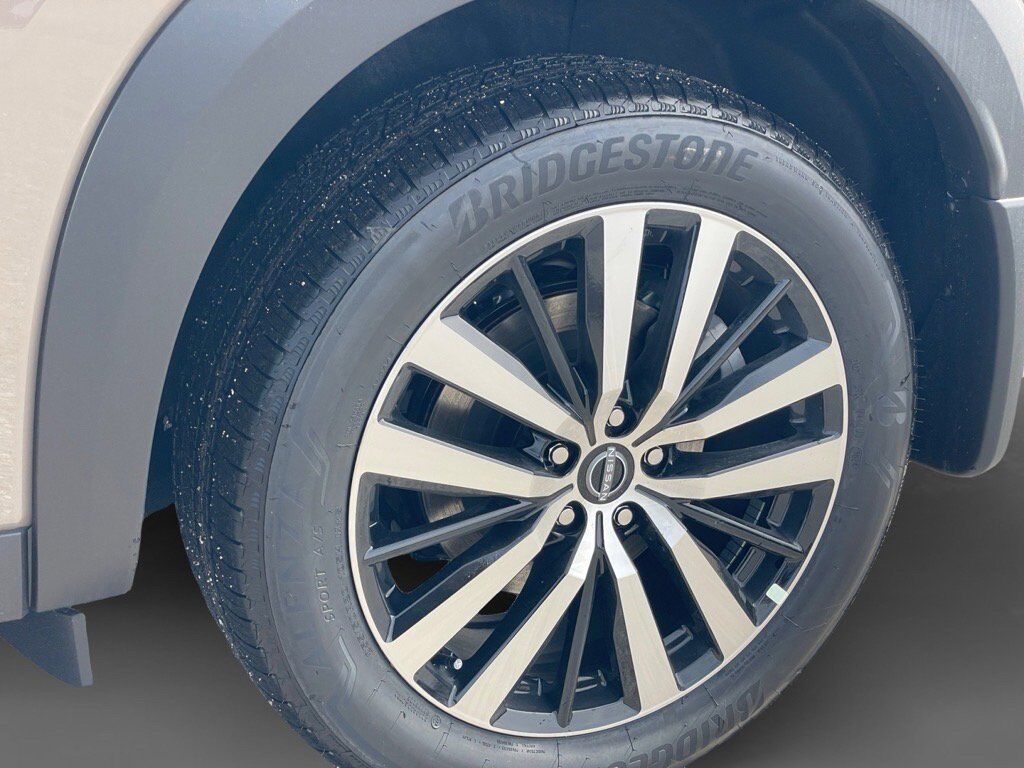2025 Nissan Pathfinder Platinum Oak Ridge TN