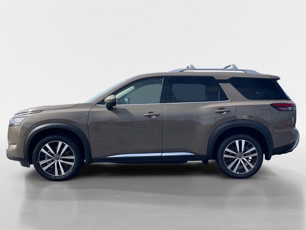 2025 Nissan Pathfinder Platinum Oak Ridge TN