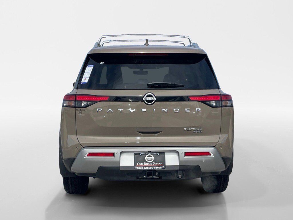 2025 Nissan Pathfinder Platinum Oak Ridge TN