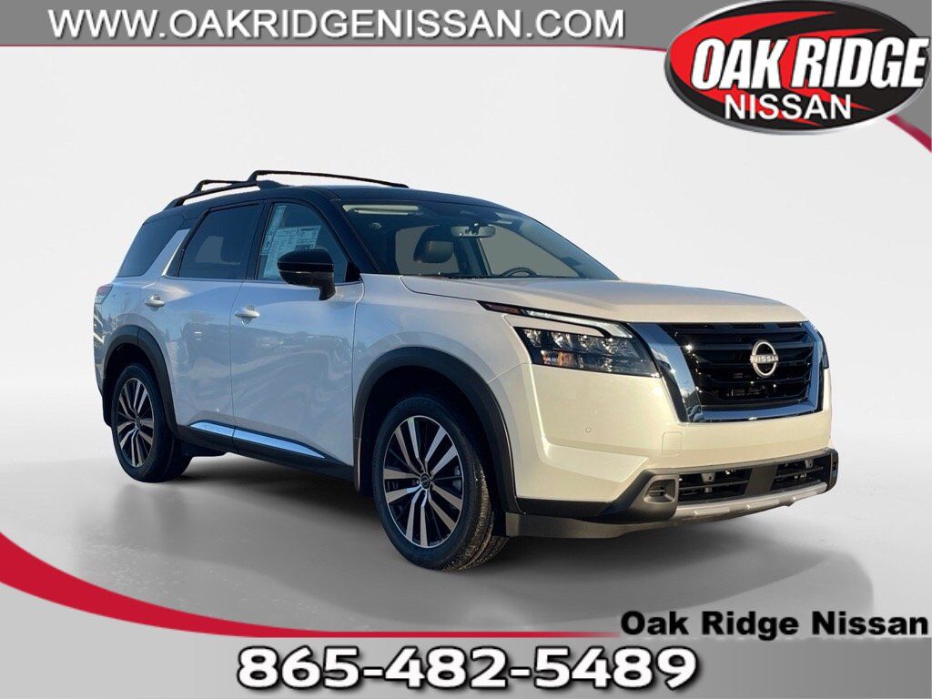 2025 Nissan Pathfinder Platinum Oak Ridge TN
