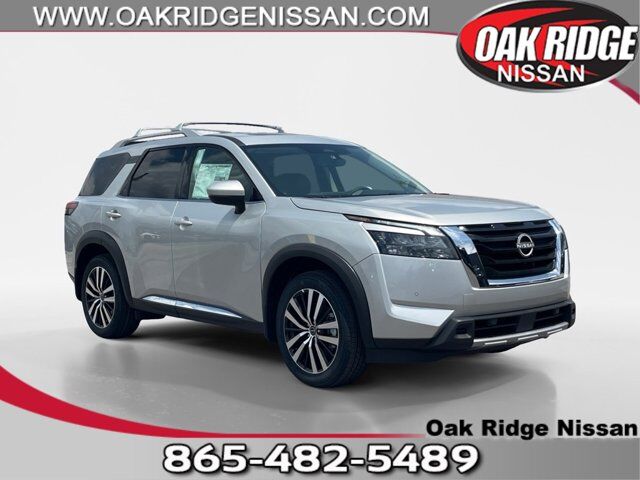 2025 Nissan Pathfinder Platinum Oak Ridge TN