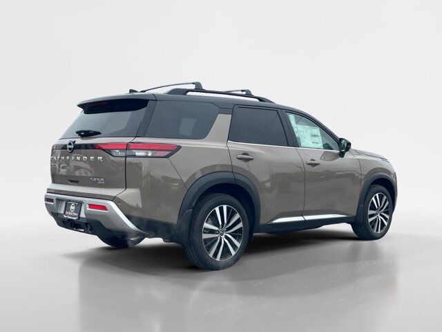 2025 Nissan Pathfinder Platinum Oak Ridge TN