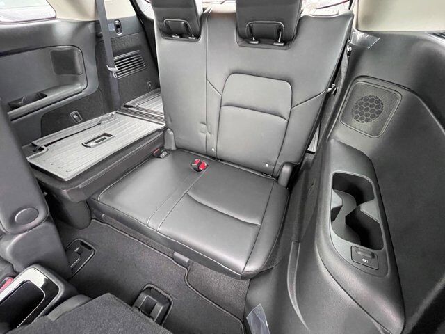 2025 Nissan Pathfinder Platinum Oak Ridge TN