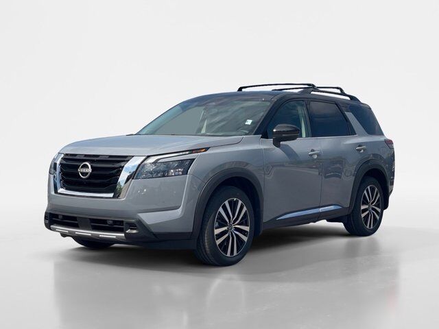 2025 Nissan Pathfinder Platinum Oak Ridge TN