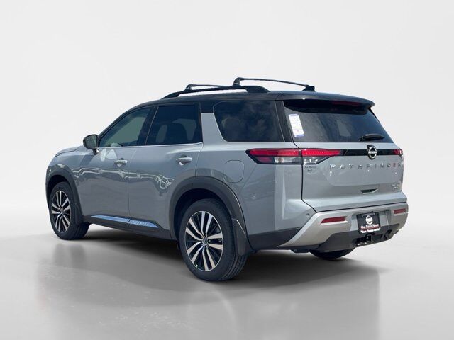 2025 Nissan Pathfinder Platinum Oak Ridge TN