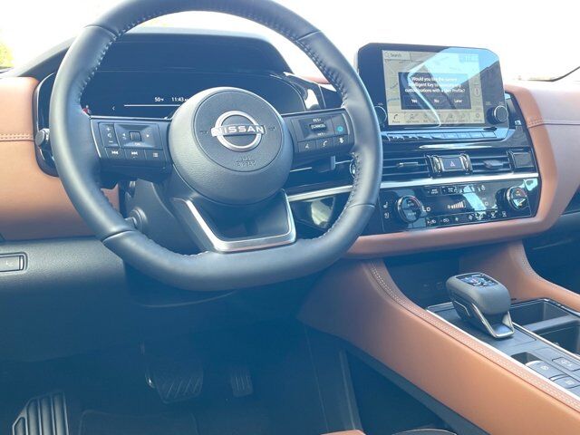 2025 Nissan Pathfinder Platinum Oak Ridge TN