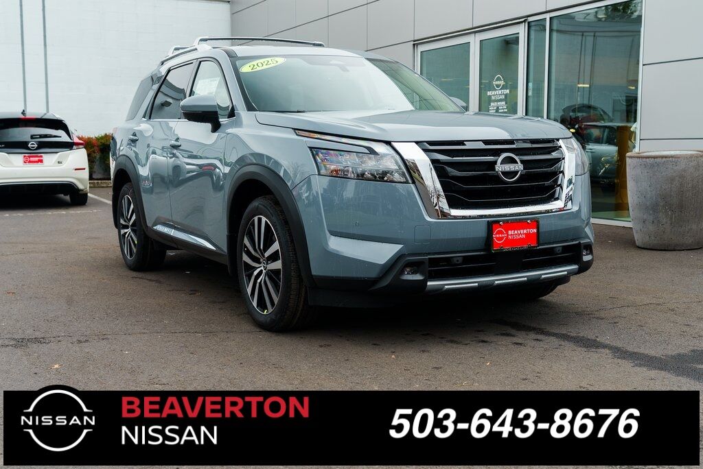 2025 Nissan Pathfinder Platinum