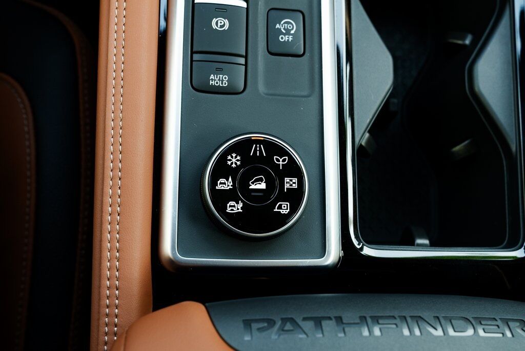 2025 Nissan Pathfinder Platinum Beaverton OR