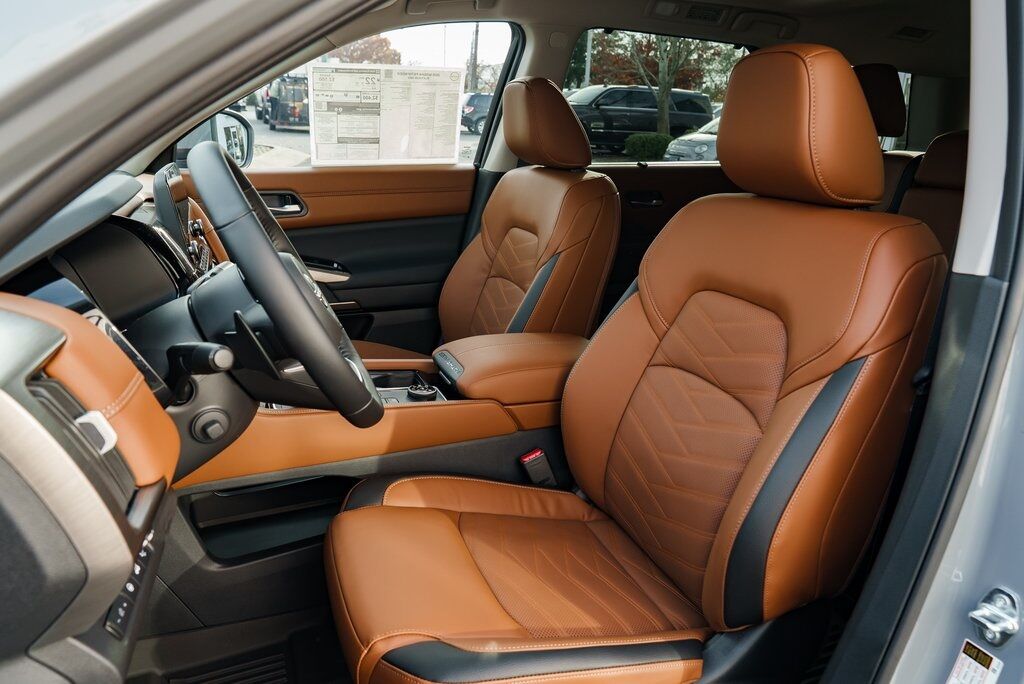 2025 Nissan Pathfinder Platinum Beaverton OR