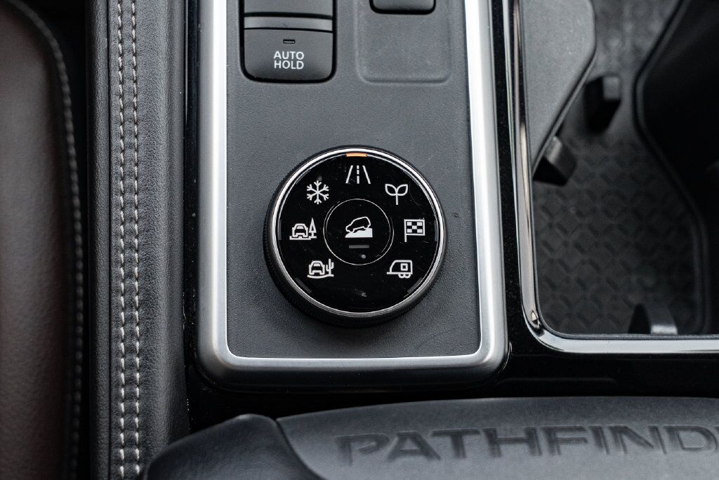 2025 Nissan Pathfinder Platinum Beaverton OR