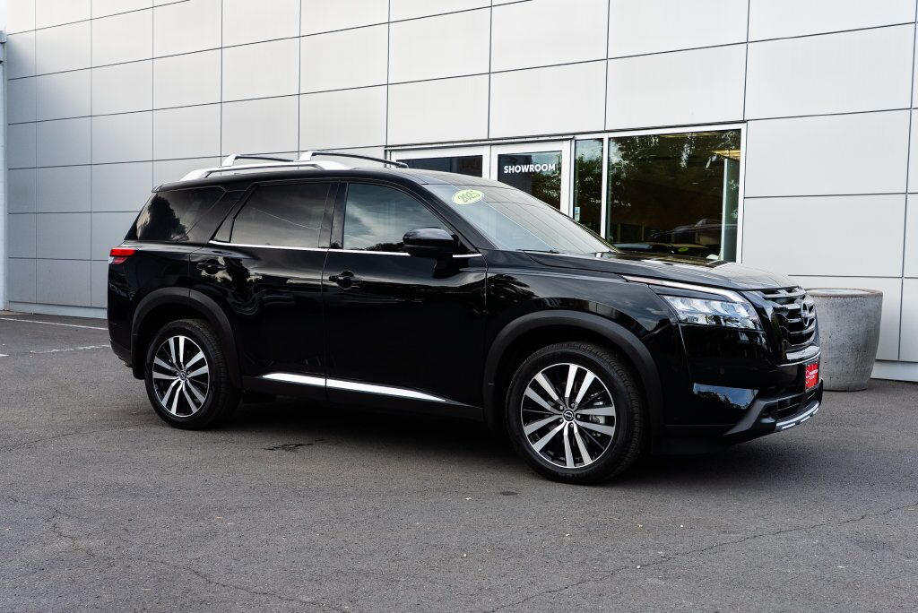2025 Nissan Pathfinder Platinum Beaverton OR