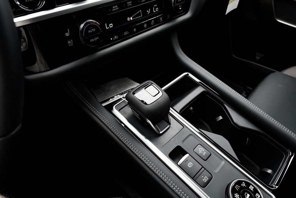2025 Nissan Pathfinder Platinum Beaverton OR