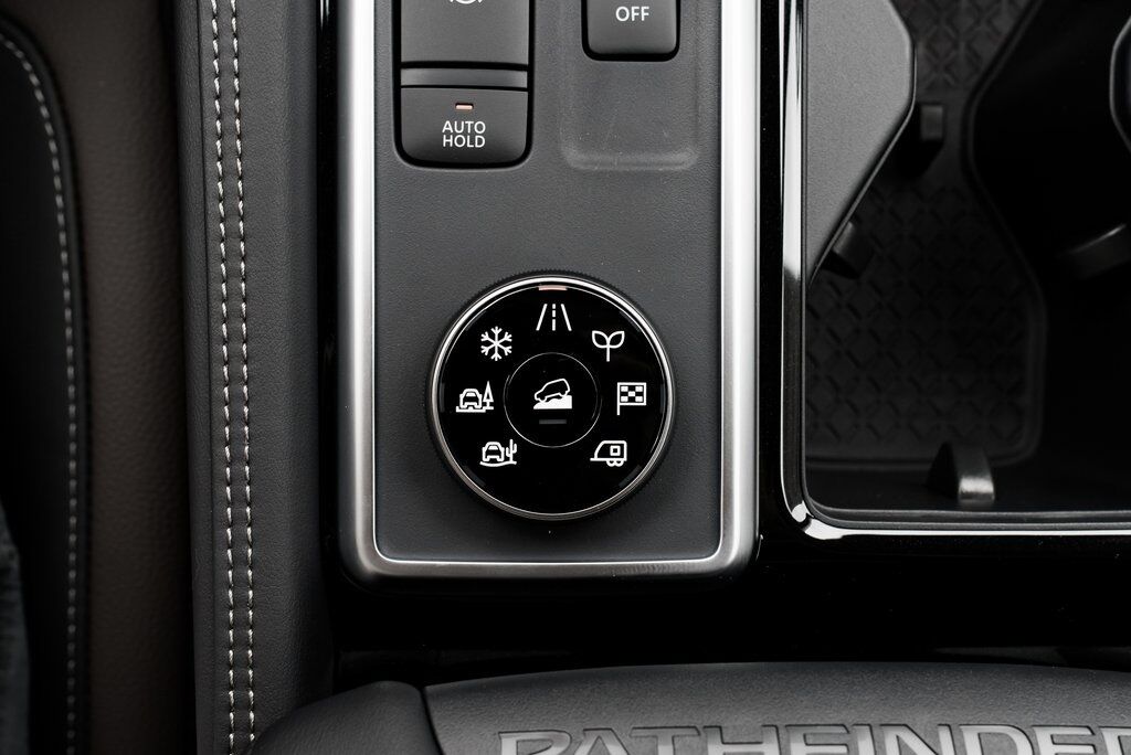 2025 Nissan Pathfinder Platinum Beaverton OR