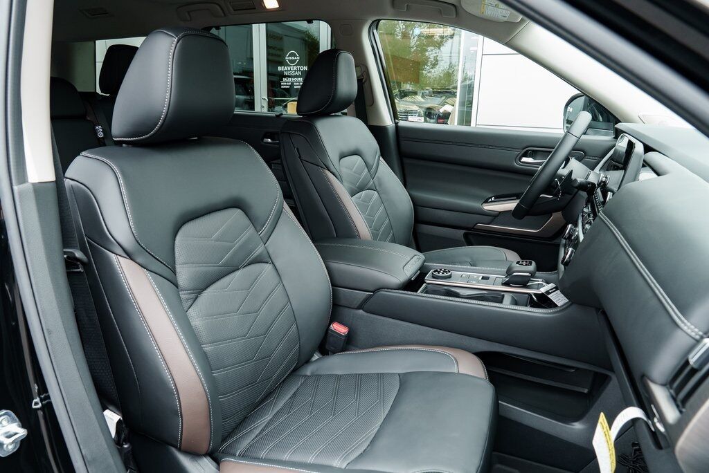 2025 Nissan Pathfinder Platinum Beaverton OR