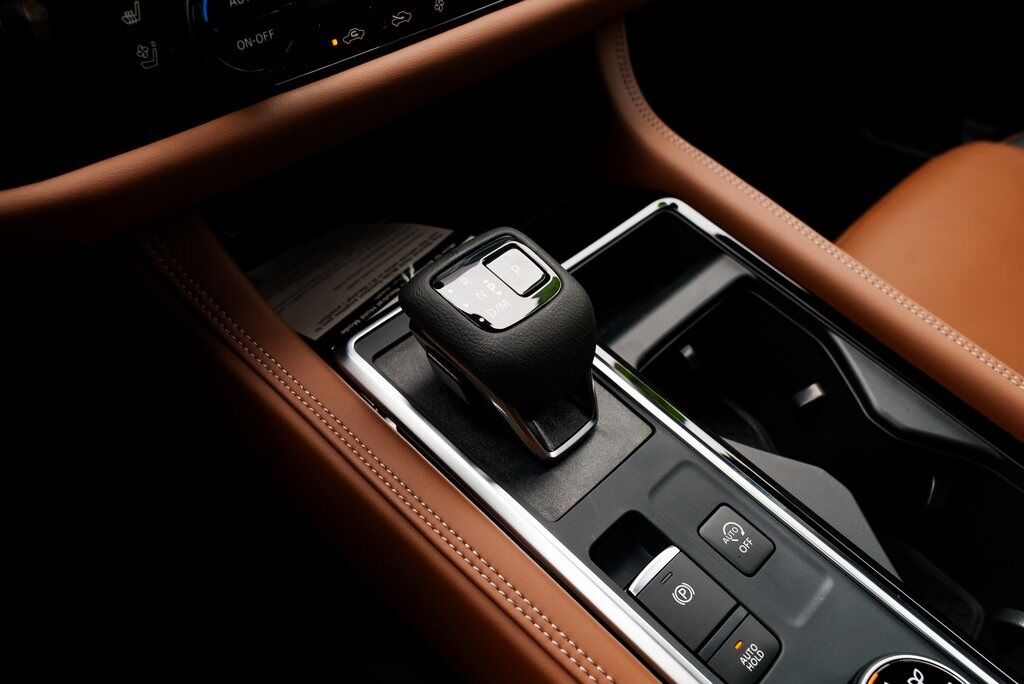 2025 Nissan Pathfinder Platinum Beaverton OR