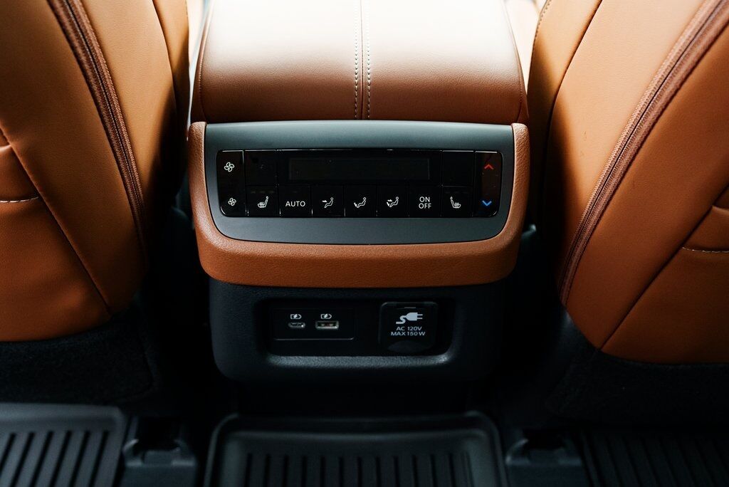 2025 Nissan Pathfinder Platinum Beaverton OR