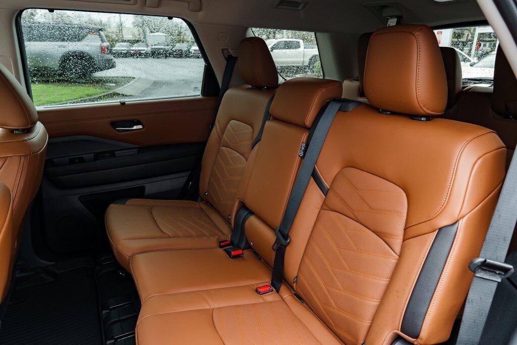 2025 Nissan Pathfinder Platinum Beaverton OR