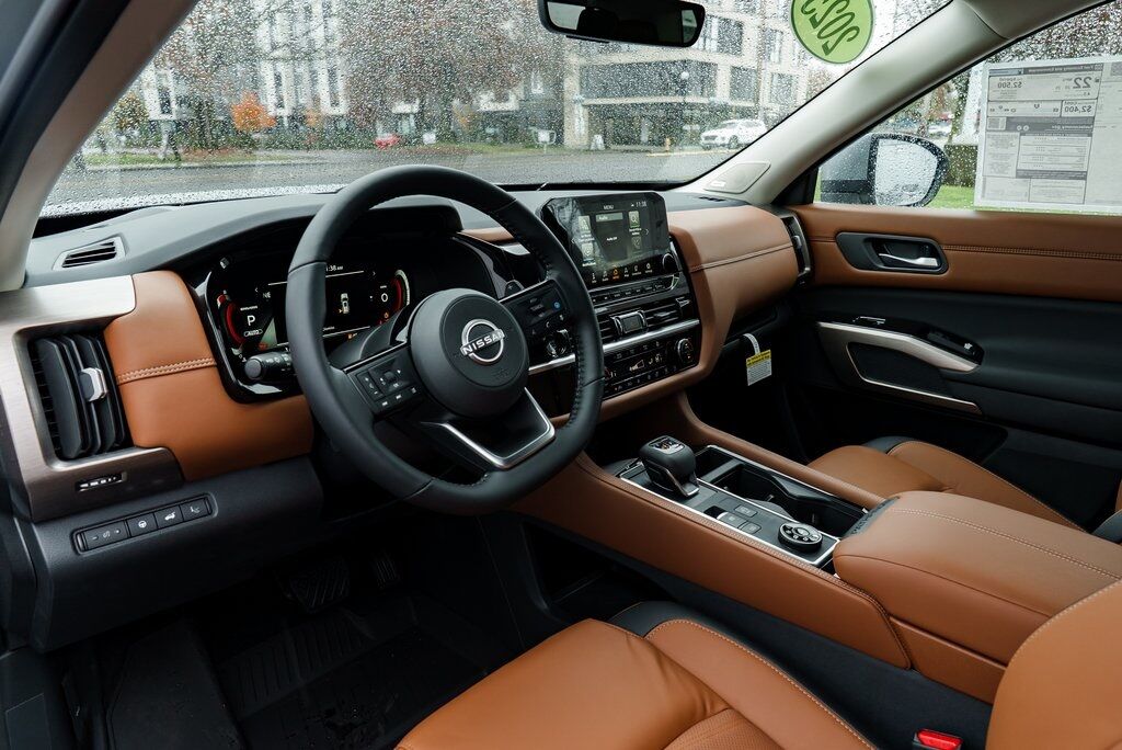 2025 Nissan Pathfinder Platinum Beaverton OR