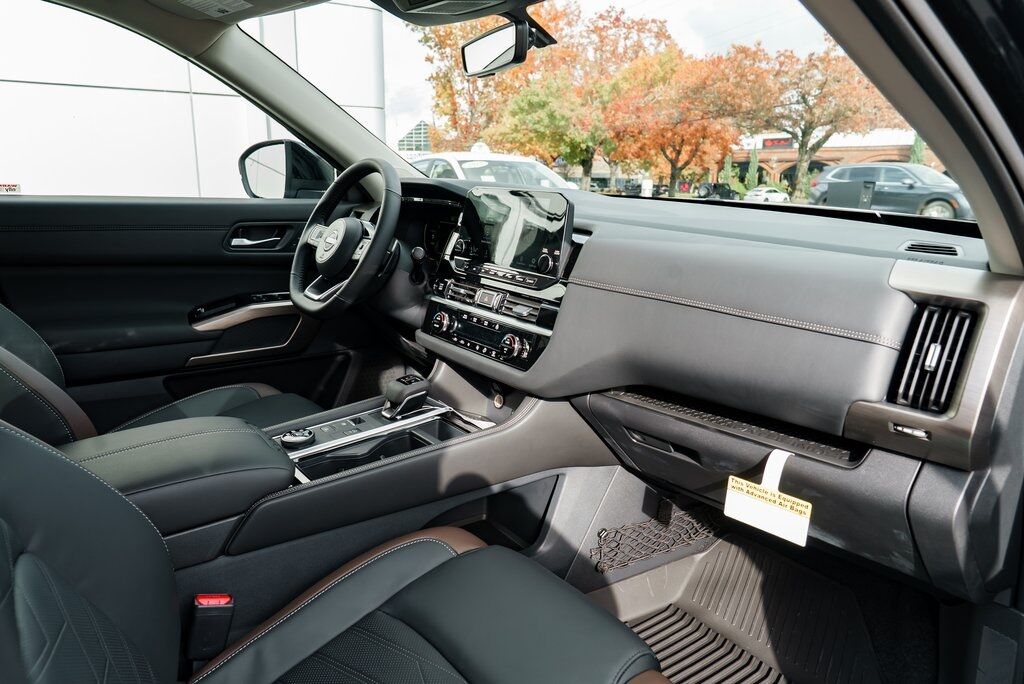 2025 Nissan Pathfinder Platinum Beaverton OR