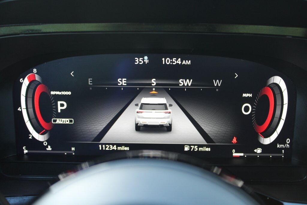 2025 Nissan Pathfinder Platinum Klamath Falls OR