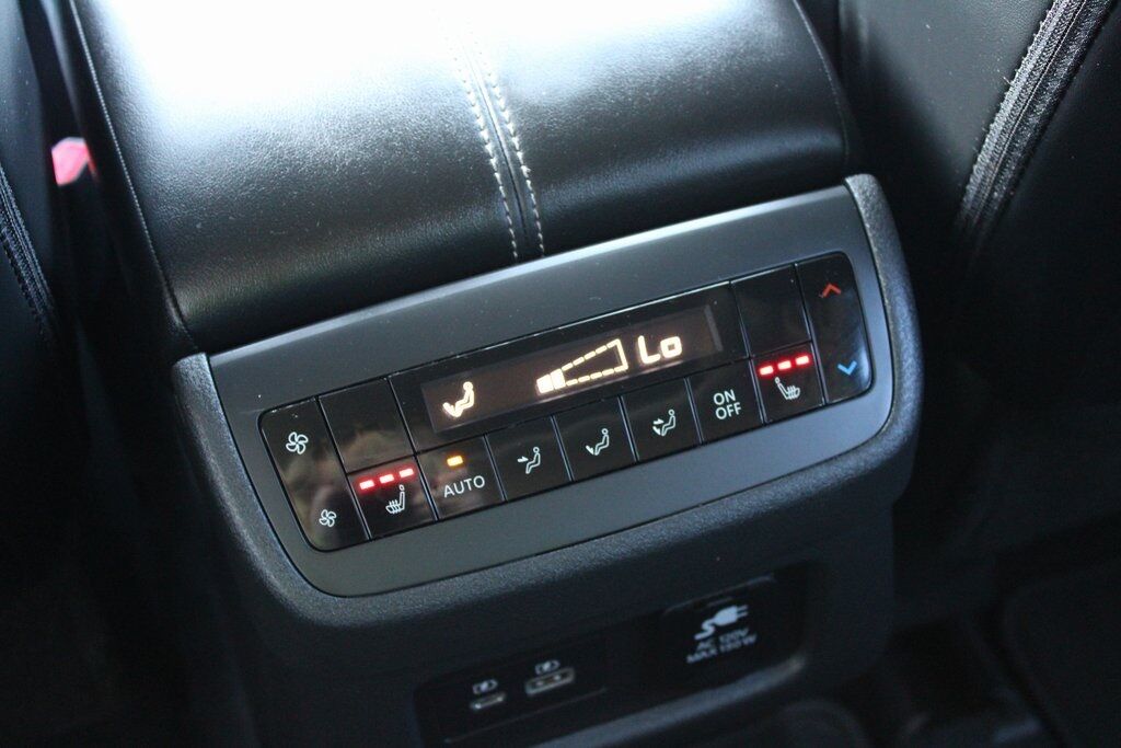 2025 Nissan Pathfinder Platinum Klamath Falls OR