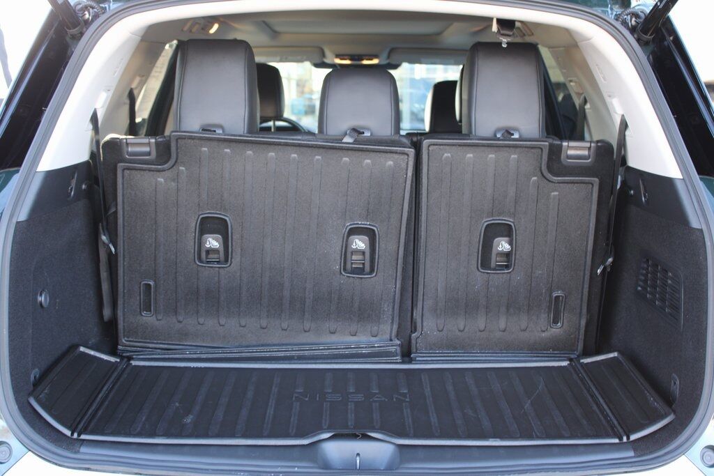 2025 Nissan Pathfinder Platinum Klamath Falls OR