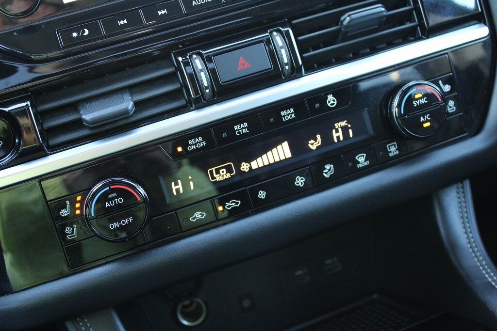 2025 Nissan Pathfinder Platinum Klamath Falls OR