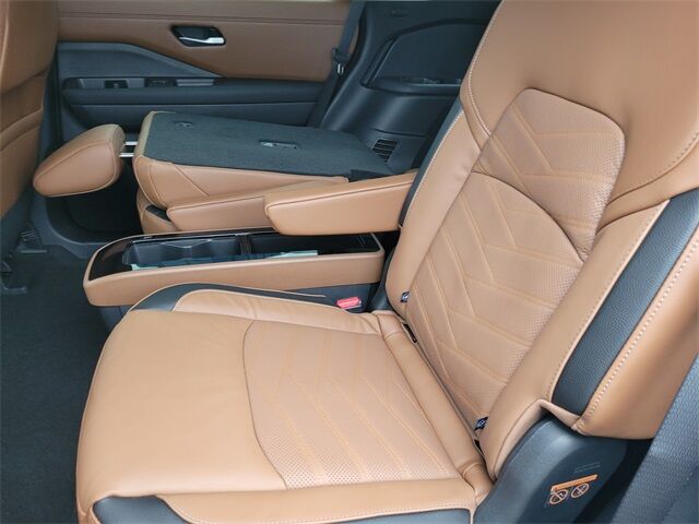 2025 Nissan Pathfinder Platinum Roseville CA